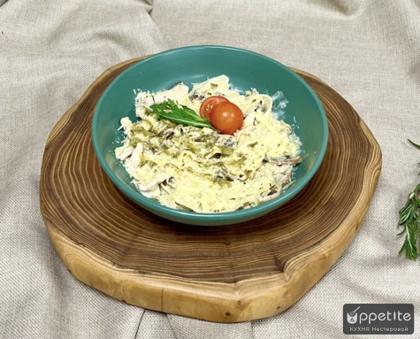 Феттучини с курицей и грибами