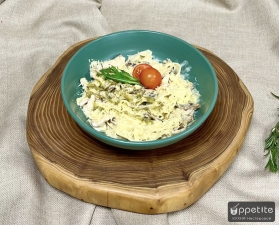 Феттучини с курицей и грибами